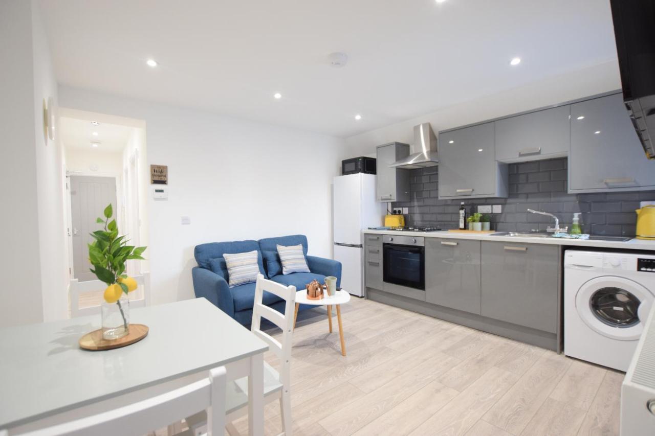 Stylish City Centre Apartments Lincoln Bagian luar foto