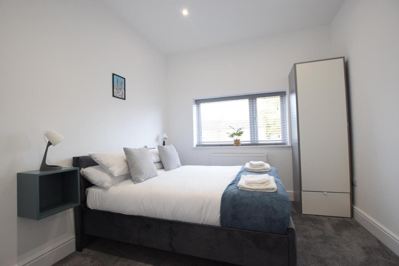 Stylish City Centre Apartments Lincoln Bagian luar foto